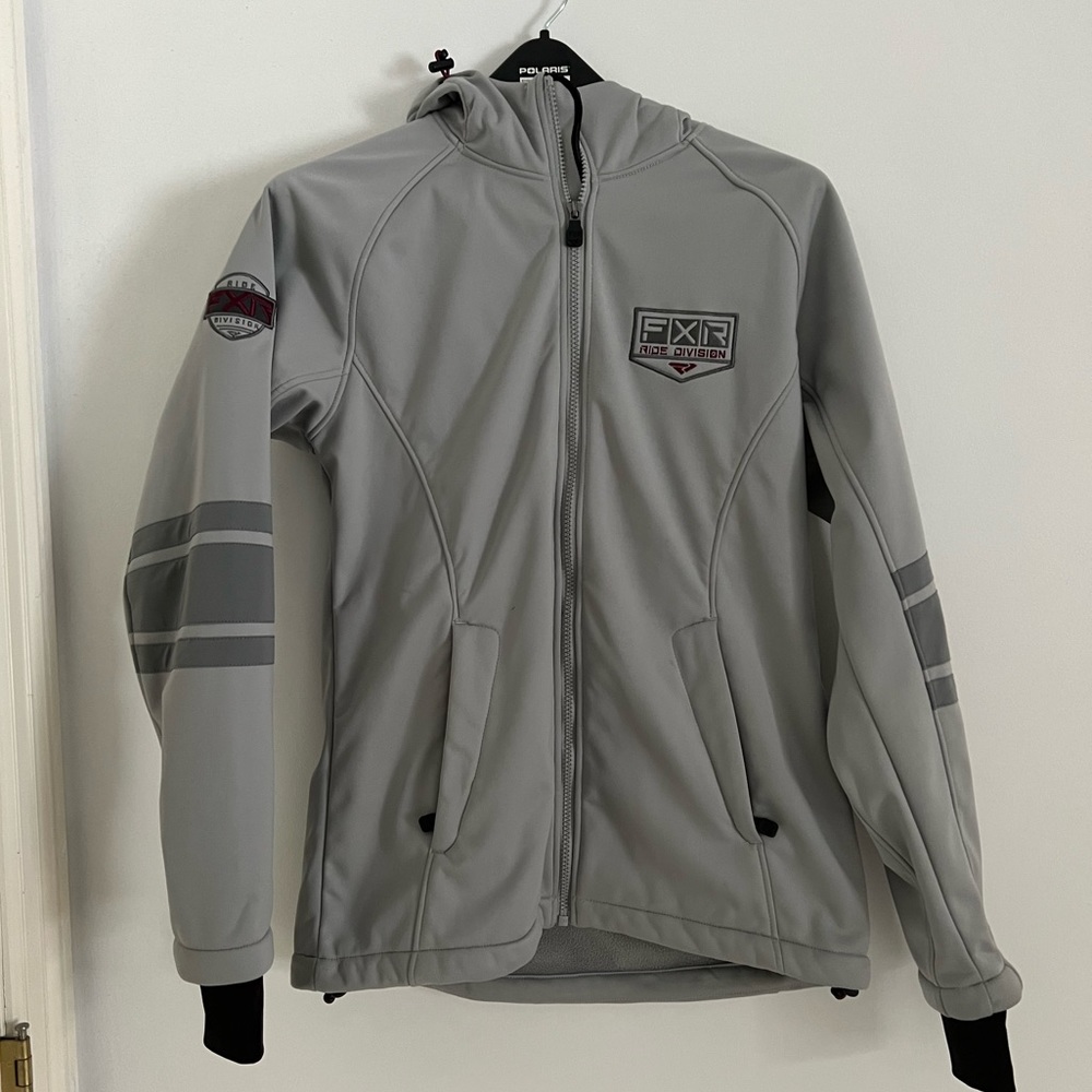 FXR softshell jacket small
